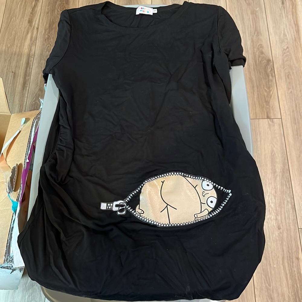 Novelty Maternity T-shirt, short sleeve
